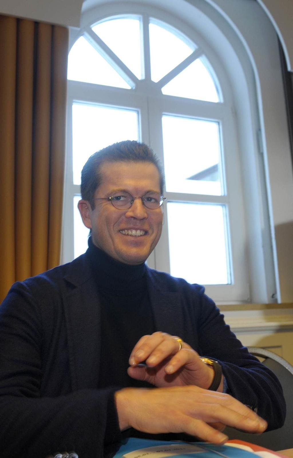 karl theodor zu guttenberg schlaganfall